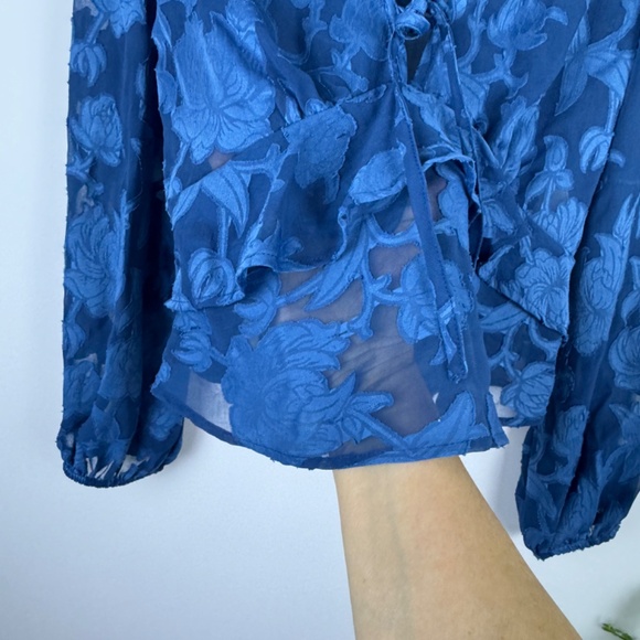 B-O-G COLLECTIVE Bright Blue Floral Semi Sheer Ruffles Top / Size Small - Picture 7 of 14
